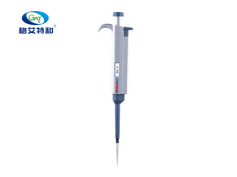 精密移液器
